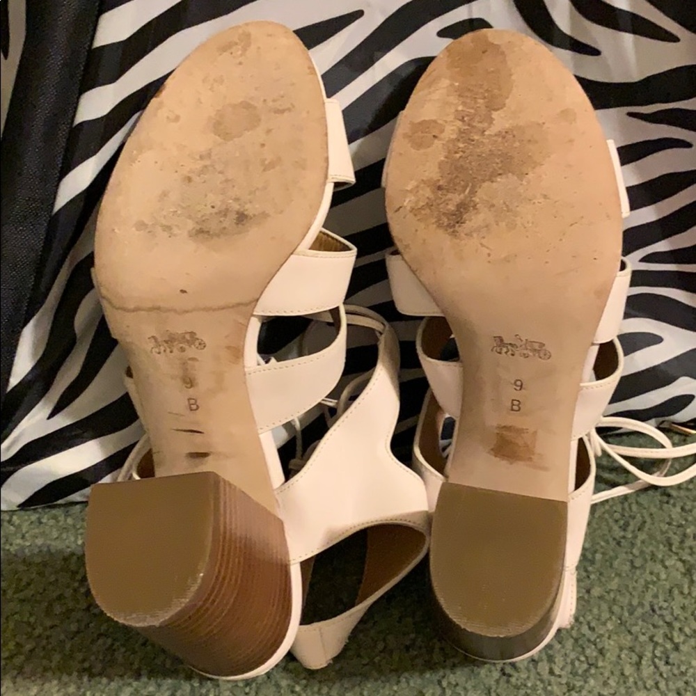 Coach heels - Picture 4 of 4